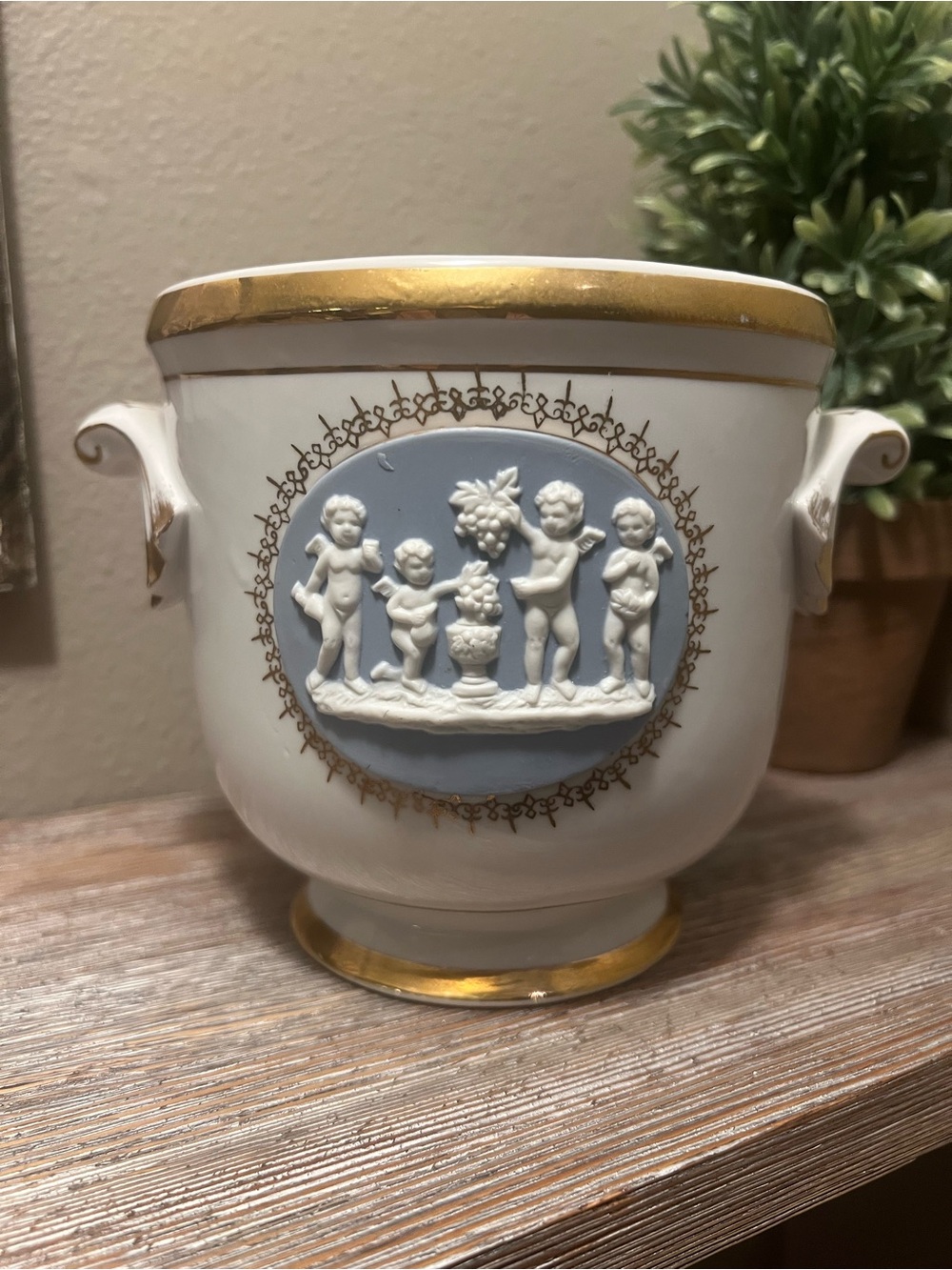 Jardiniere Planter Pot Blue Medalion Angels Marked #6607 Gold Gilt